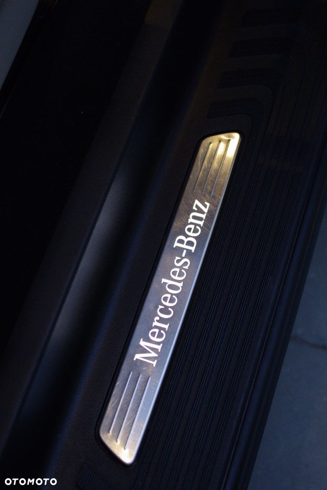 Mercedes-Benz Klasa V 300 d 4-Matic 9G-Tronic Avantgarde (d³ugi) - 20