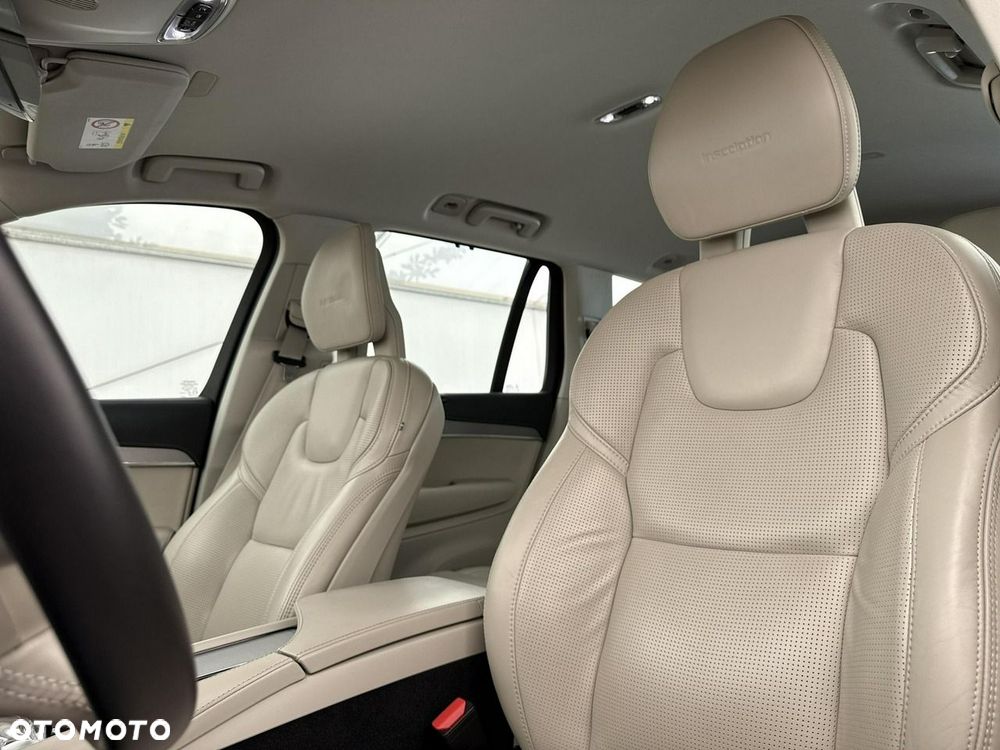 Volvo XC 90 - 12