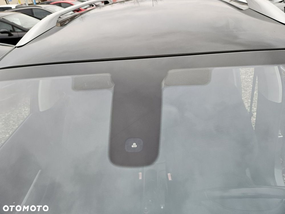 Peugeot 308 - 25