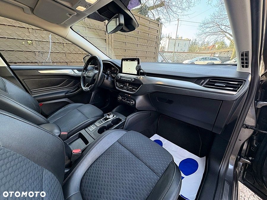 Ford Focus 1.5 EcoBlue Start-Stopp-System COOL&CONNECT - 22