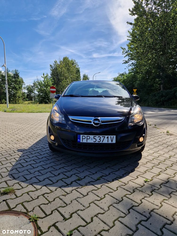 Opel Corsa - 1