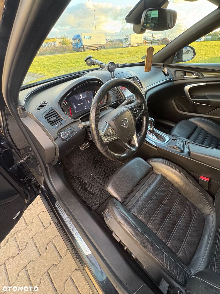 Opel Insignia - 15