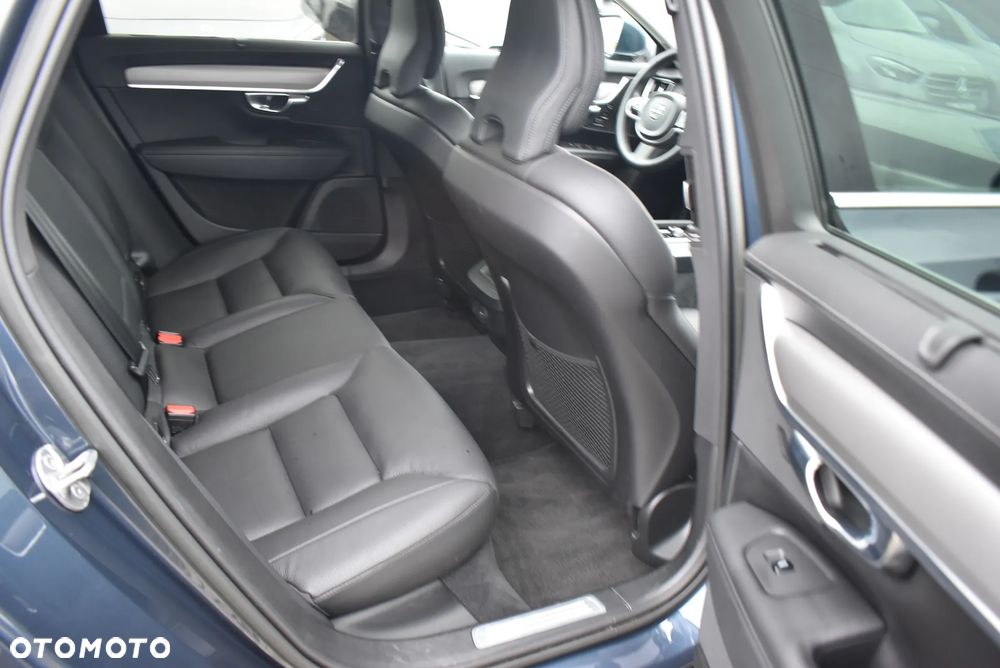 Volvo V90 B4 D AWD Plus Bright - 16
