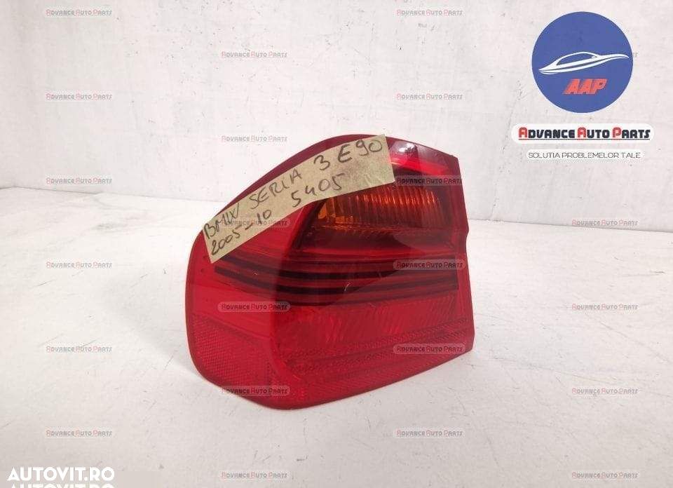 Stop stanga cu halogen LED - original in stare buna BMW Seria 3 E90/E9 - 1