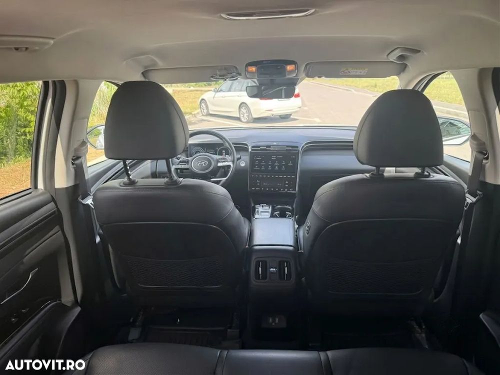 Hyundai Tucson - 8