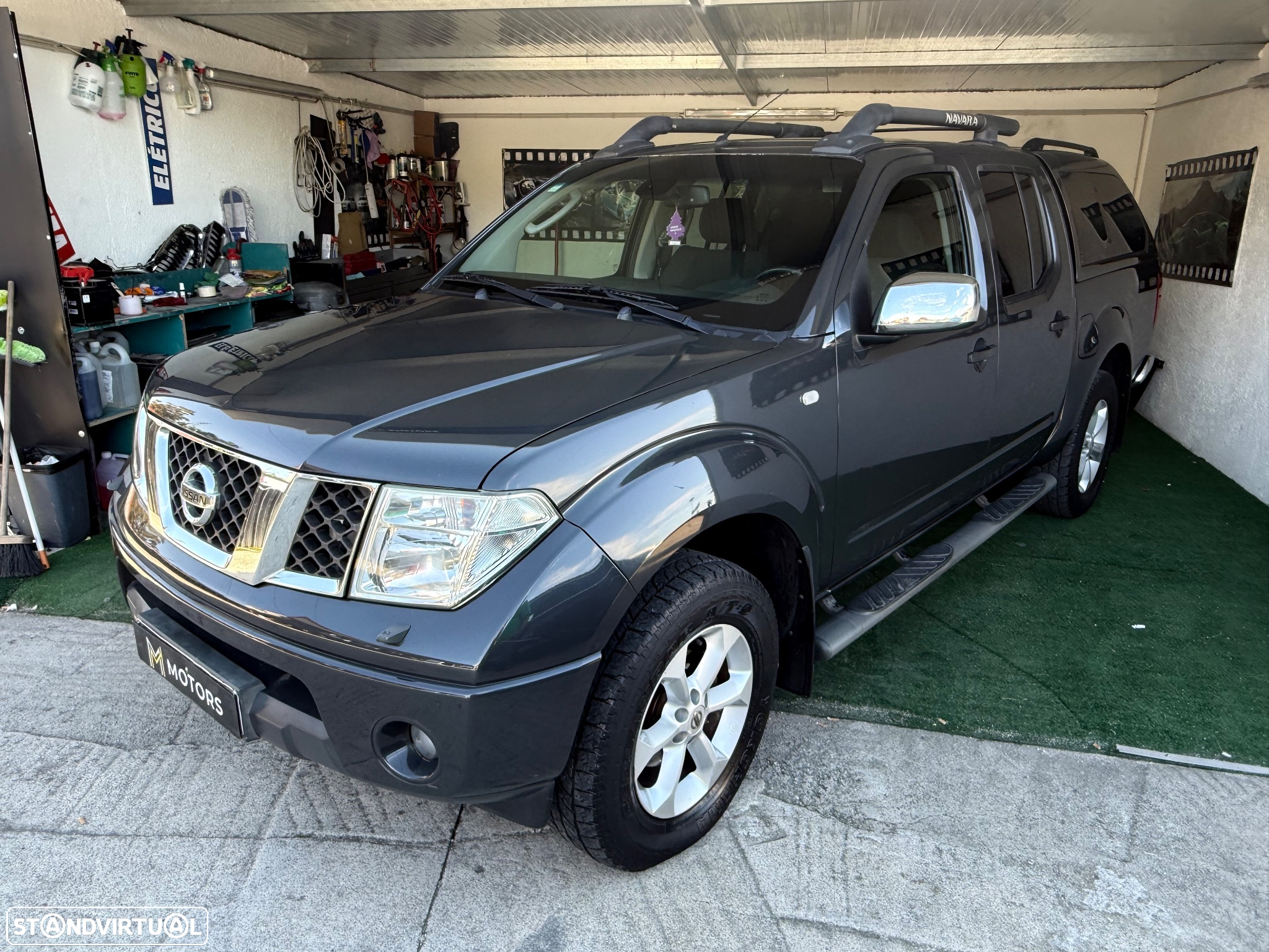 Nissan Navara 2.5 dCi CD LE Premium - 10