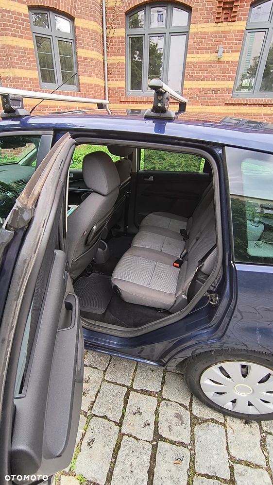 Ford Focus C-Max 1.8 Trend - 10