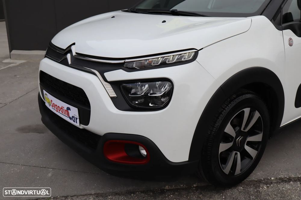 Citroën C3 1.2 PureTech C-Series - 2