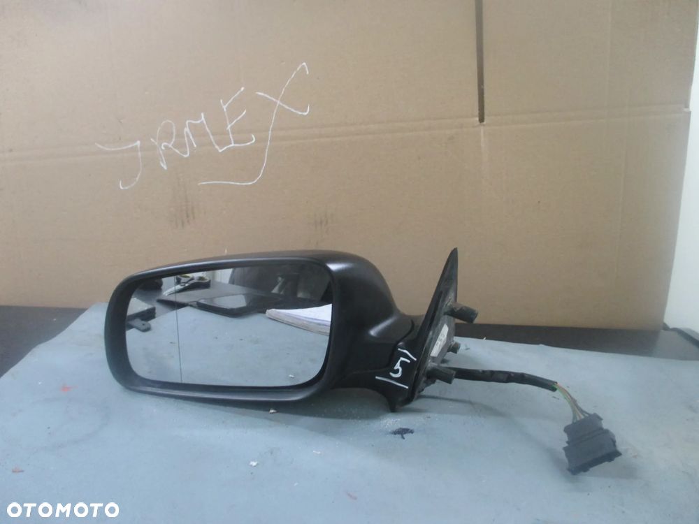 Lusterko lewe Octavia I 5pin Europa - 1