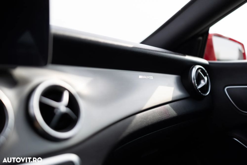 Mercedes-Benz CLA 200 - 24