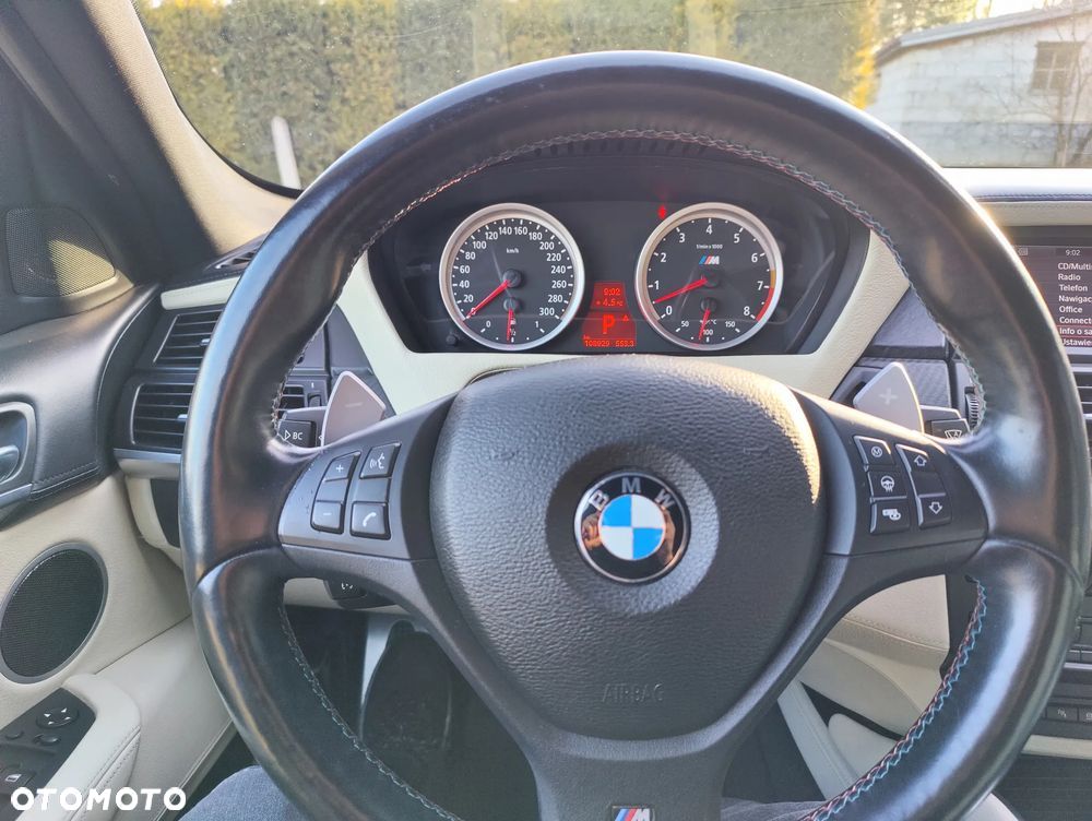 BMW X6M - 18