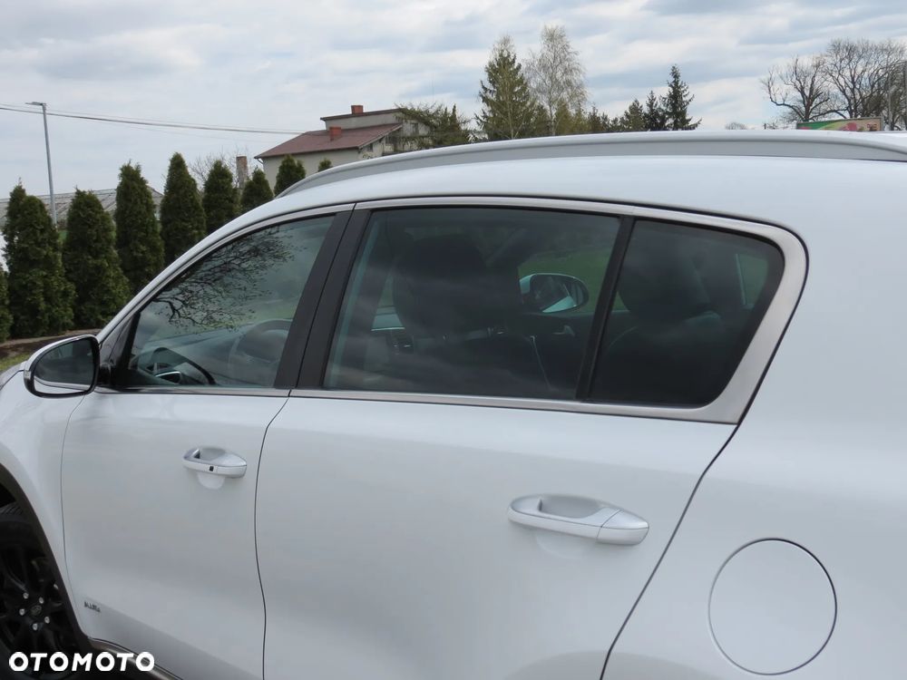 Kia Sportage 1.6 T-GDI AWD GT LINE - 15