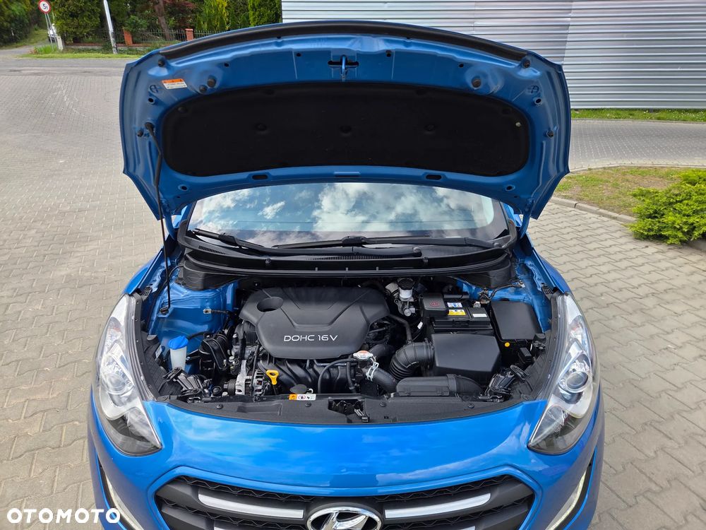 Hyundai i30 1.6 Style - 17