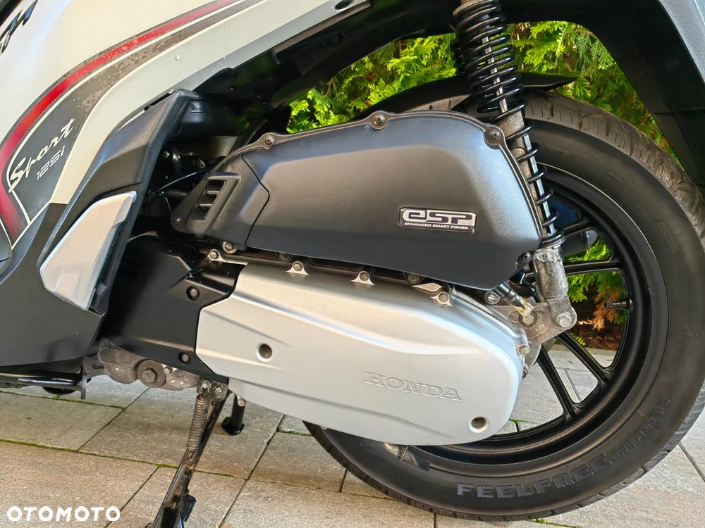 Honda SH - 16