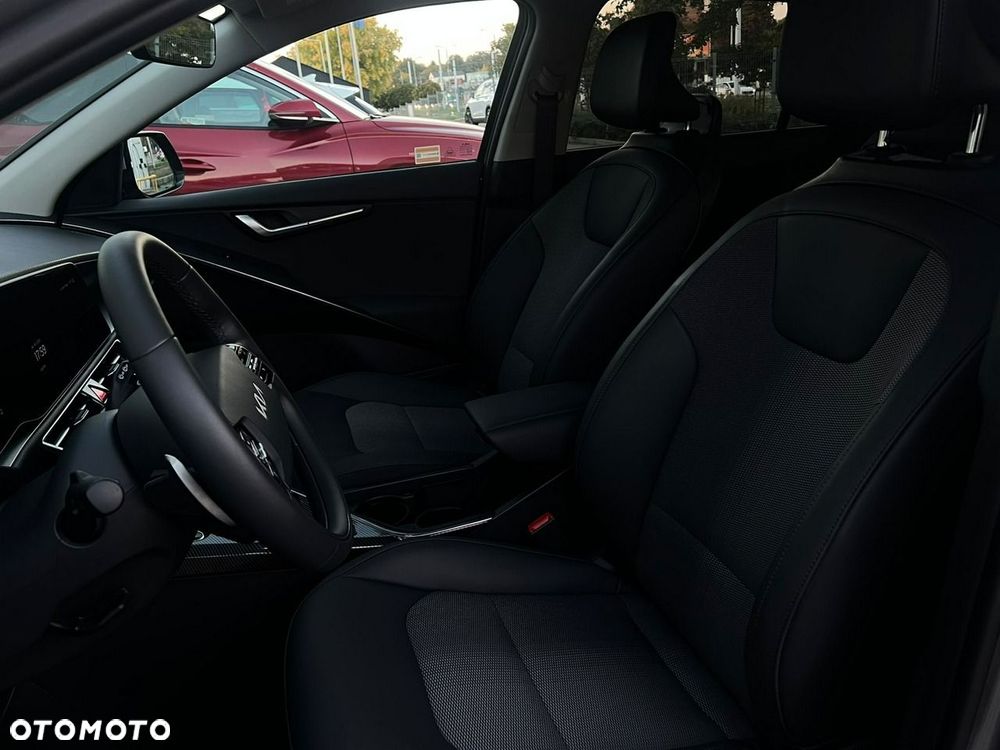 Kia Niro 1.6 GDI Hybrid L - 11
