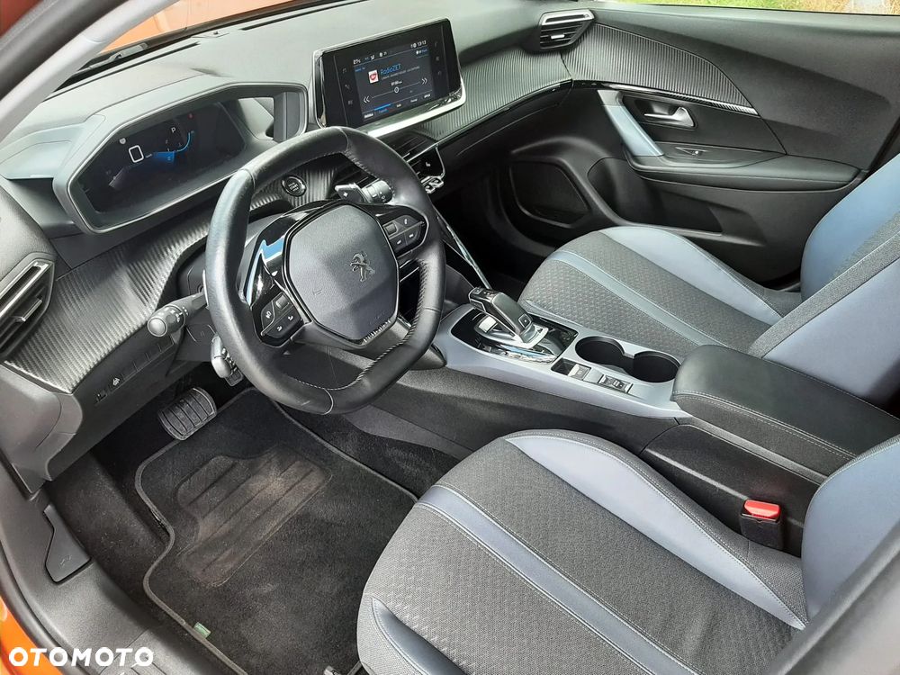 Peugeot 2008 1.5 BlueHDi Allure S&S EAT8 - 22