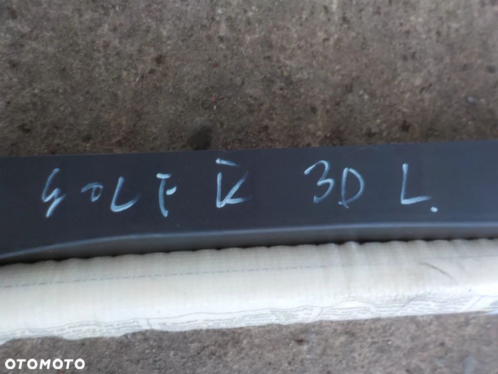 VOLKSWAGEN GOLF V 3D KURTYNA LEWA LUB PRAWA - 4