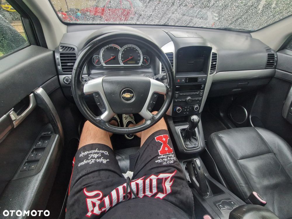 Chevrolet Captiva 2.0 d LT base - 15