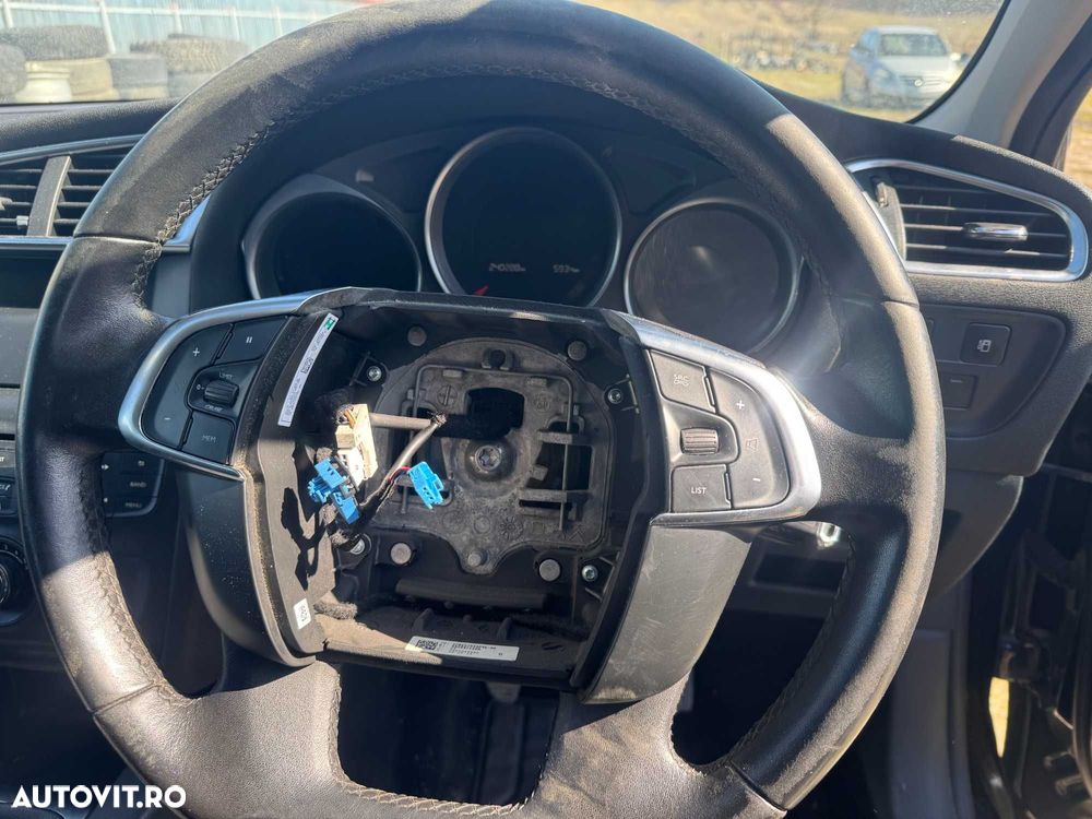 Dezmembrari Dezmembrez Piese piesa Dez Citroen C4 an 2013 euro 5 1,6 d - 9