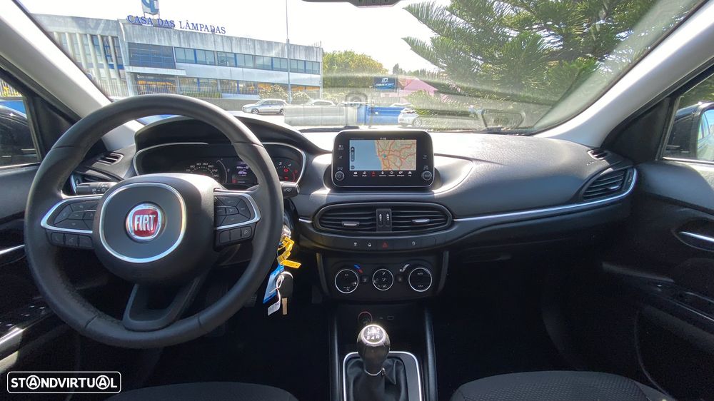 Fiat Tipo Station Wagon 1.3 M-Jet Lounge J17 - 29