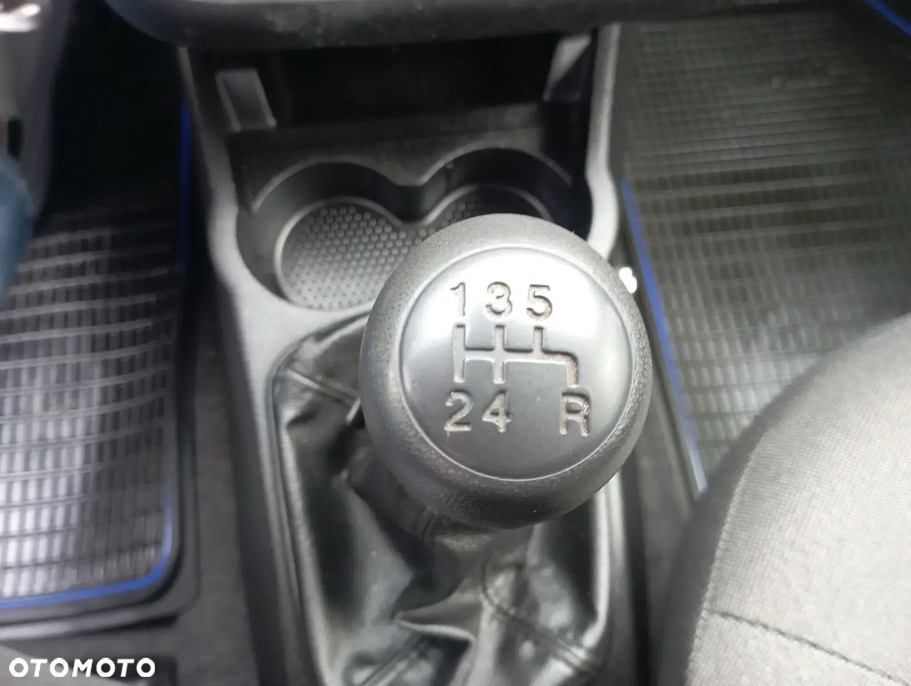Fiat Linea 1.4 Active - 17