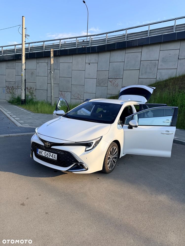 Toyota Corolla - 2