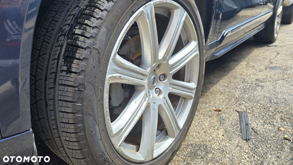 Volvo XC 90 - 7