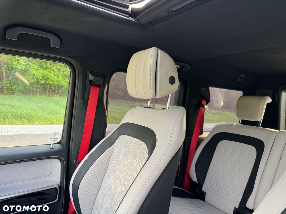 Mercedes-Benz Klasa G 400 d - 34