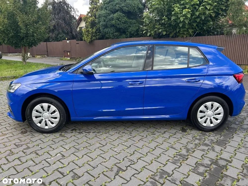 Skoda Fabia 1.0 Essence - 12