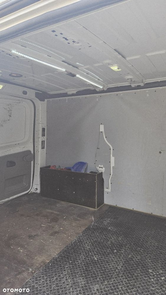 Opel Vivaro ECO FLEX 2.0 diesel - 6