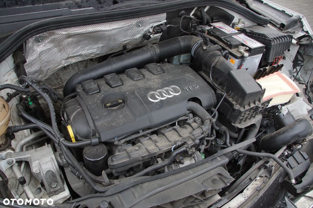 Auto na części - Audi Q3 I 8U Lift 2.0 TFSI 200 KM CCTA SGV LB9A 2017R Silnik Skrzynia Drzwi Klapa Błotnik Zderzak Lampa Lusterko Klamka Szyba Deska Kokpit Sterownik Moduł Czujnik Licznik Wyświetlacz Panel Kierownica - 19