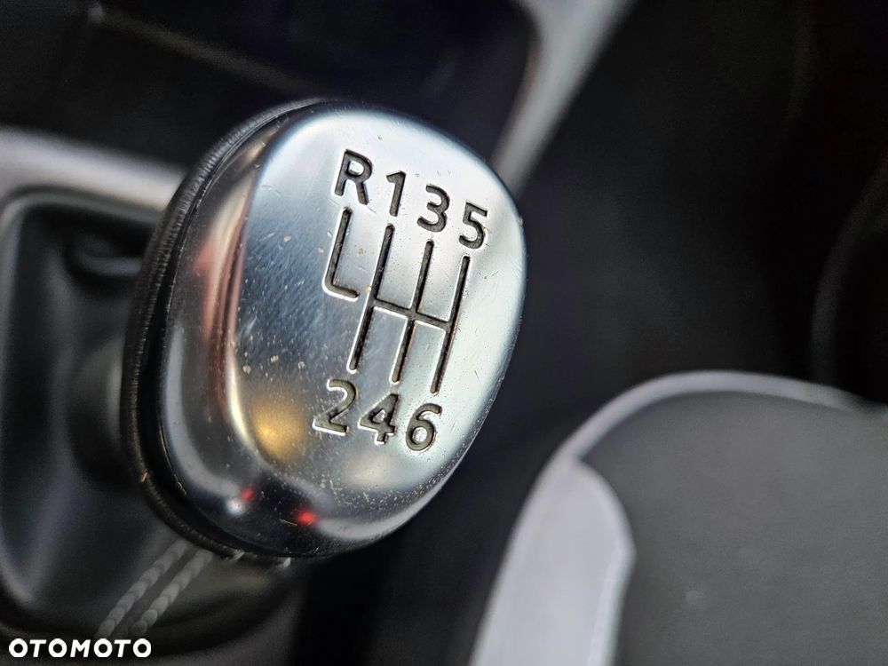 Renault Captur - 15