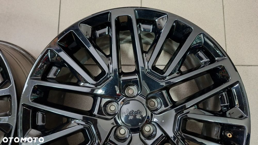 Felgi Aluminiowe 19 Jeep Compass II Renegade 5x110 ET 40 - 10