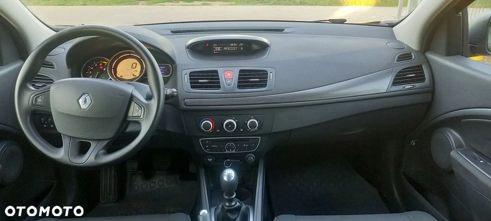 Renault Megane 1.6 16V 110 Dynamique - 8