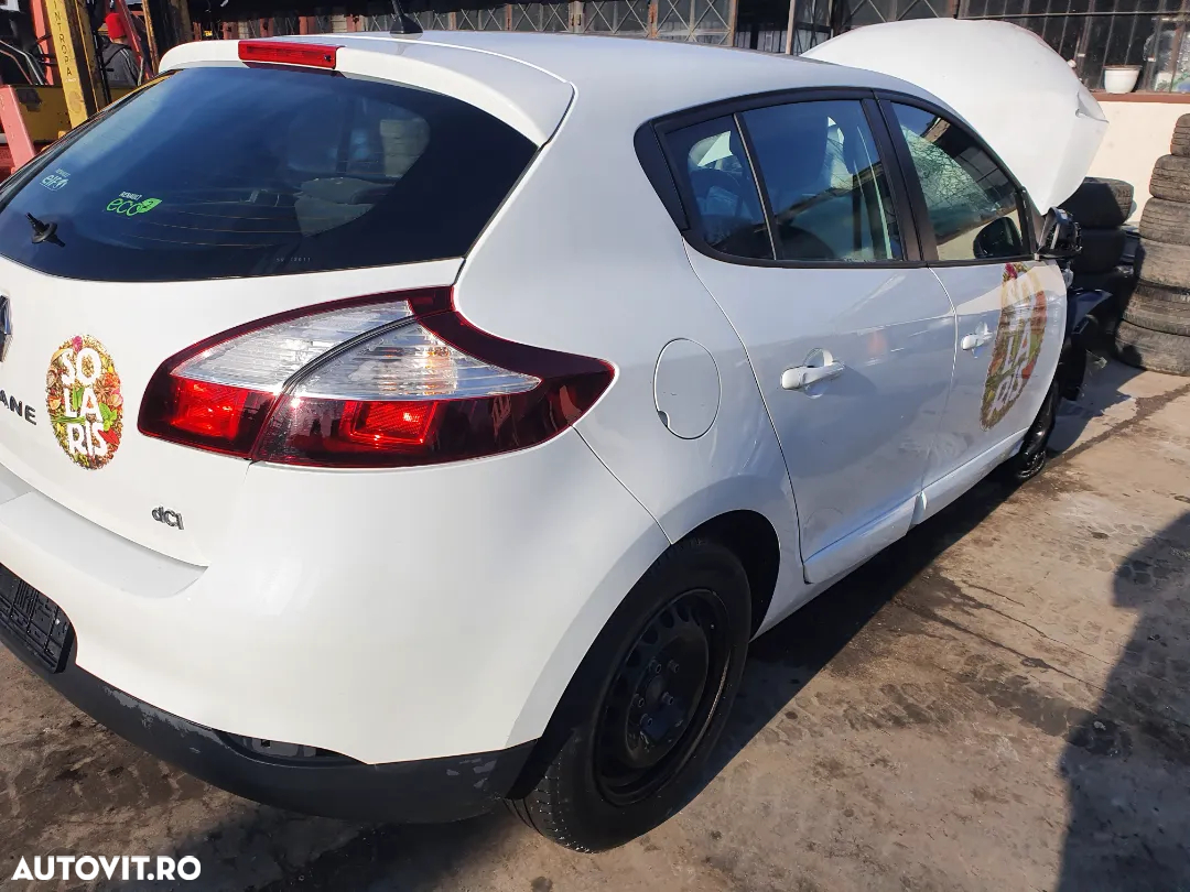 Dezmembram Renault Megane 3  1,5 DCi - 3