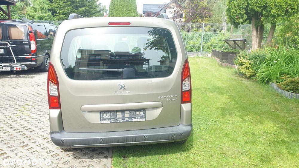 Peugeot Partner 98 VTi Style - 19
