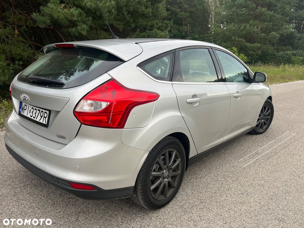 Ford Focus 1.6 TDCi DPF Titanium - 13