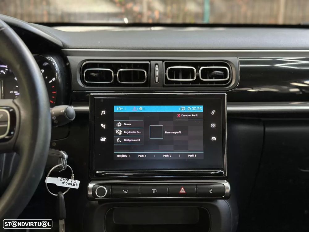 Citroën C3 1.2 PureTech Shine Pack - 22
