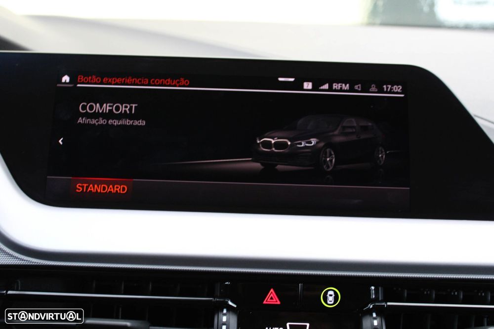 BMW 116 d Pack Essence - 40