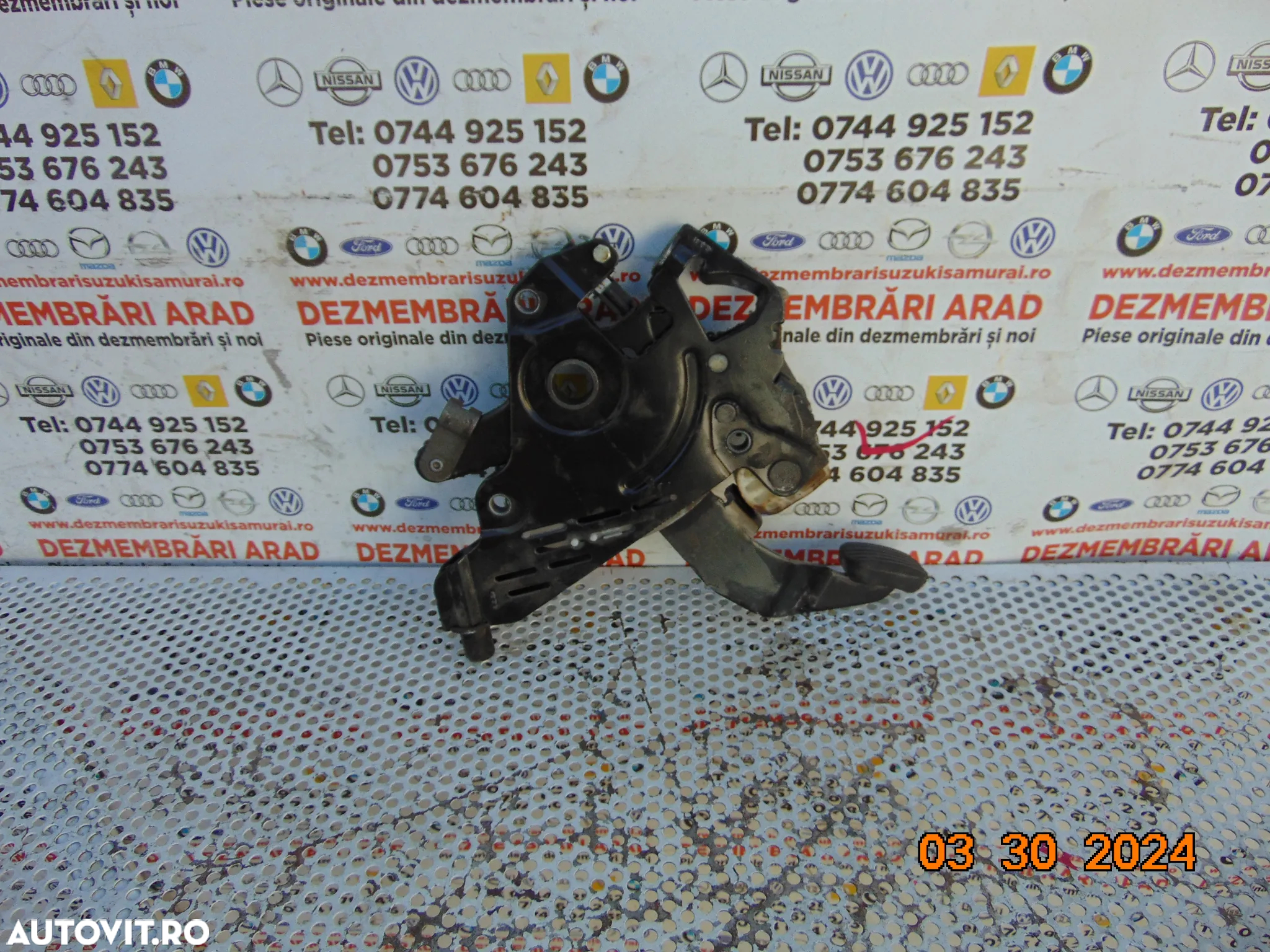 Pedala frana mana Mercedes vito w447 viano v class cod a - 2