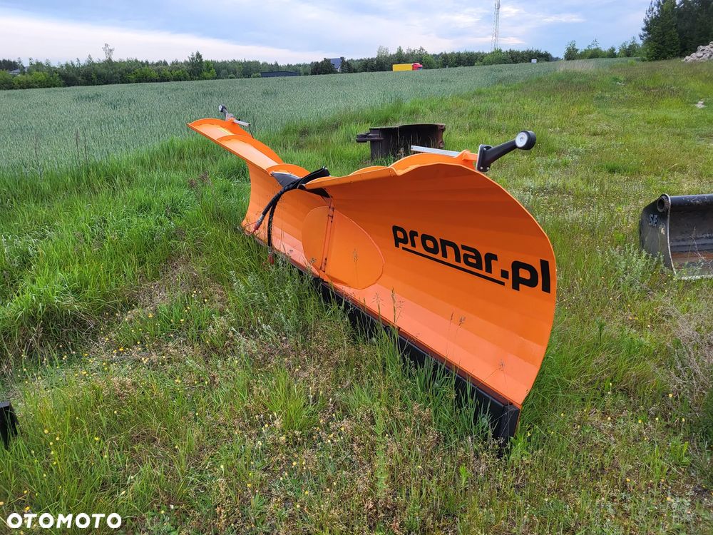 Caterpillar 444 F2 - 24