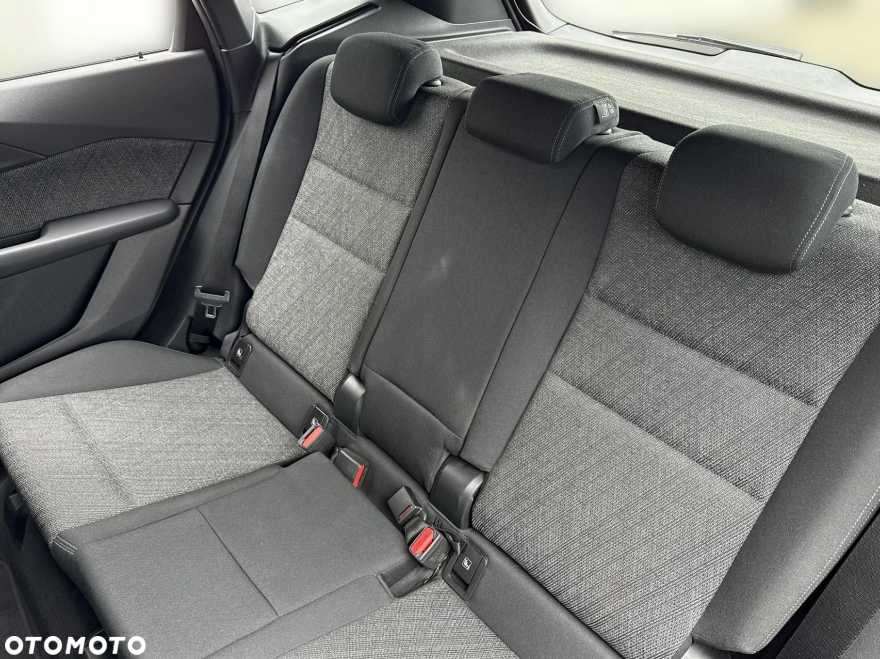 BMW Seria 2 - 15