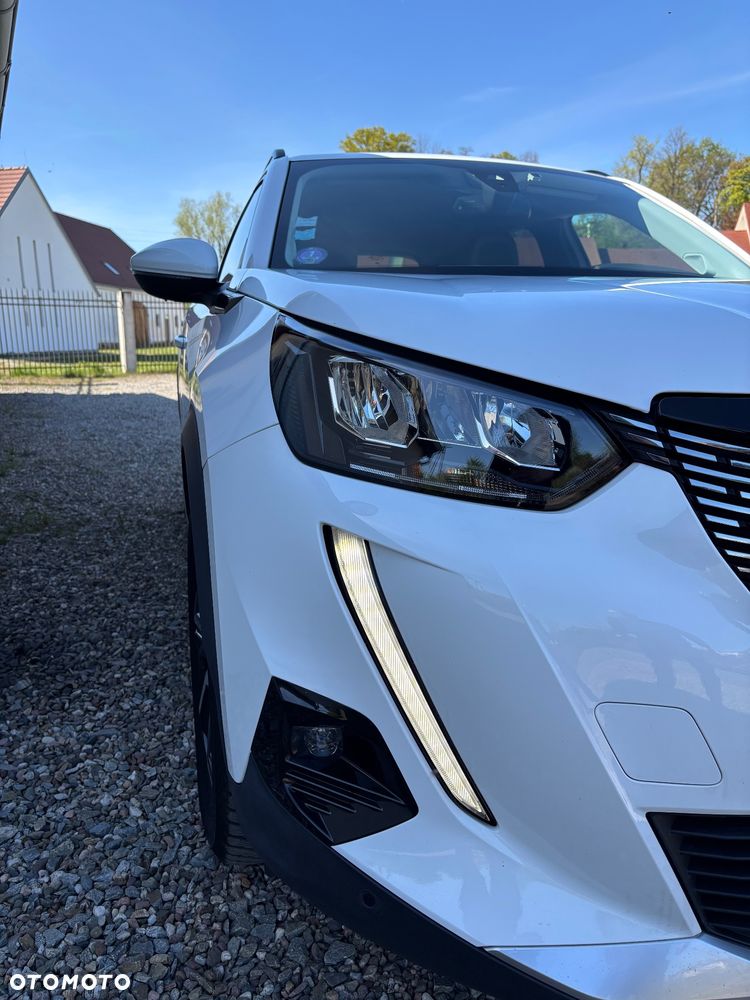 Peugeot 2008 PureTech 130 EAT8 Allure - 30