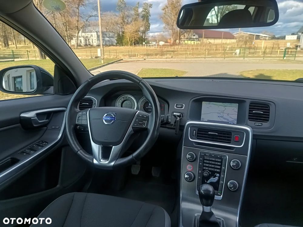 Volvo V60 - 4