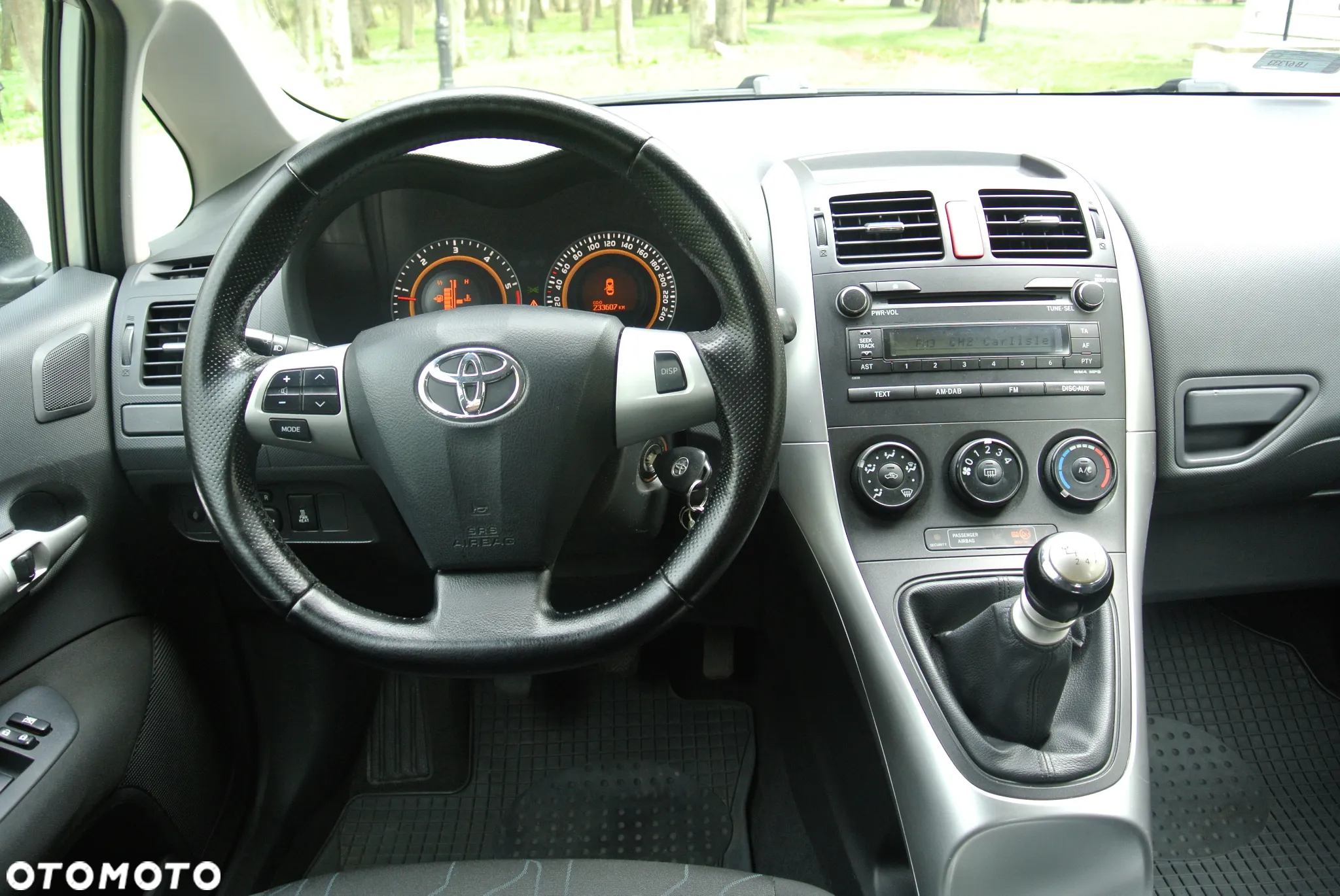 Toyota Auris 1.4 D-4D Premium - 13
