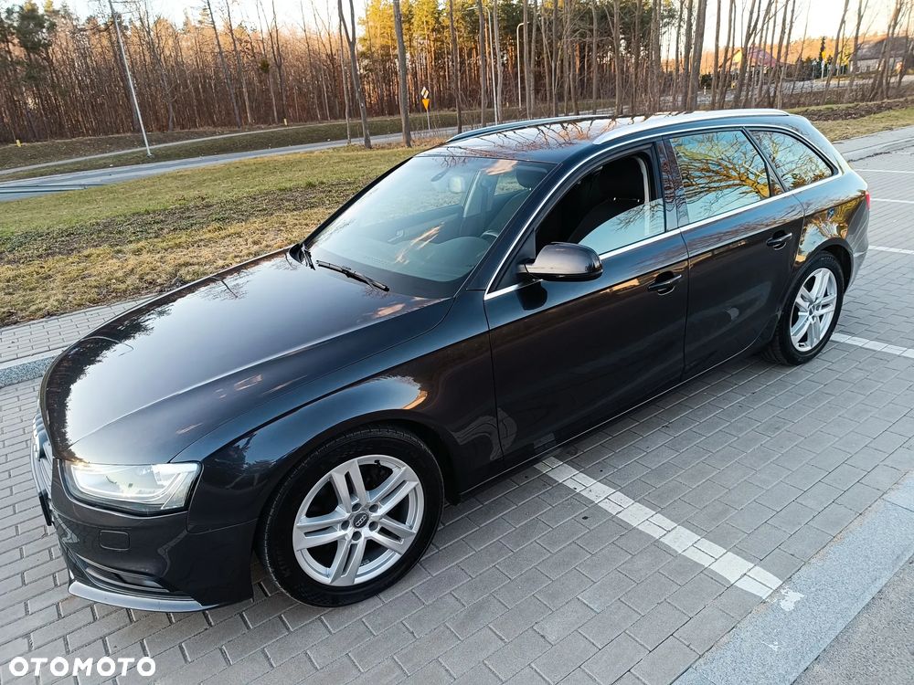 Audi A4 Avant 2.0 TDI DPF Ambition - 2