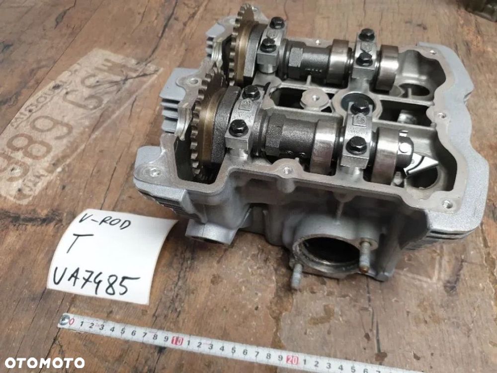 Głowica zawór wałek rozrządu Harley Davidson V-Rod - 1