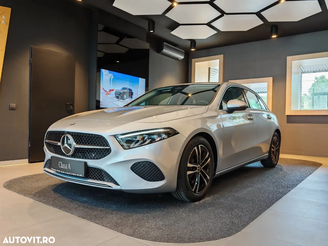 Mercedes-Benz A 180 MHEV 7G-DCT - 7