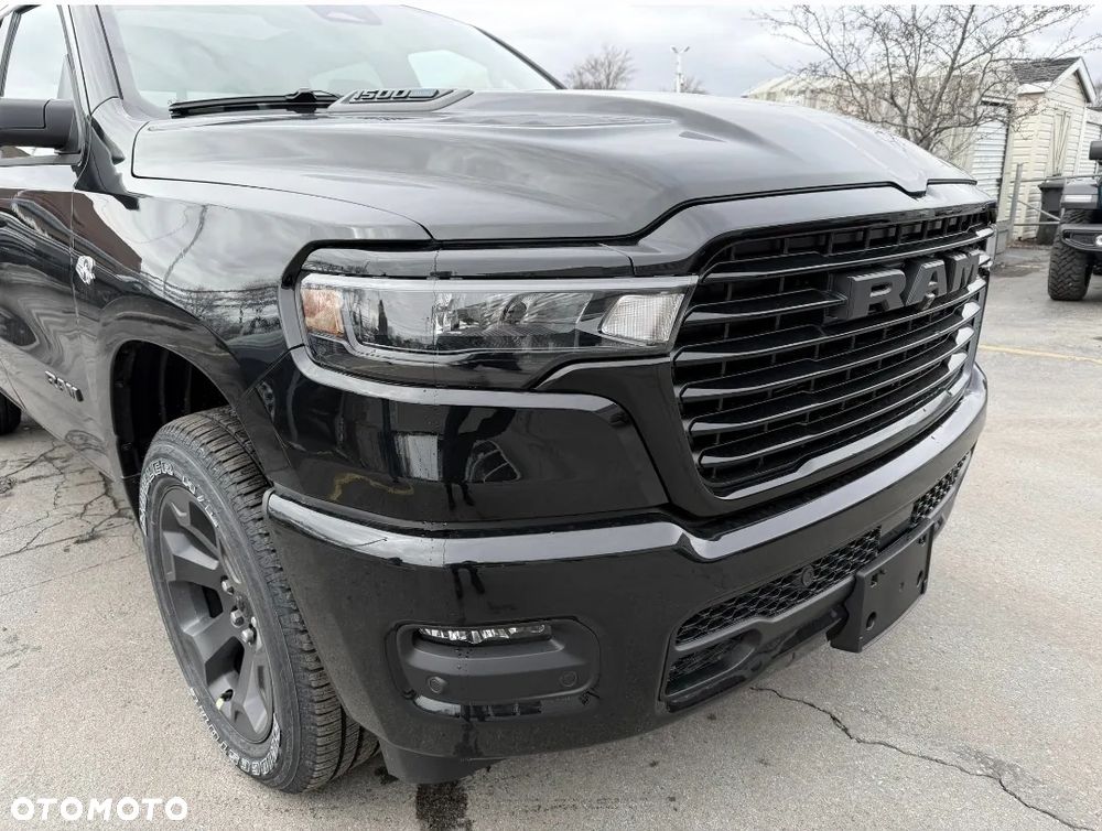 Dodge RAM 5.7 4x4 - 8