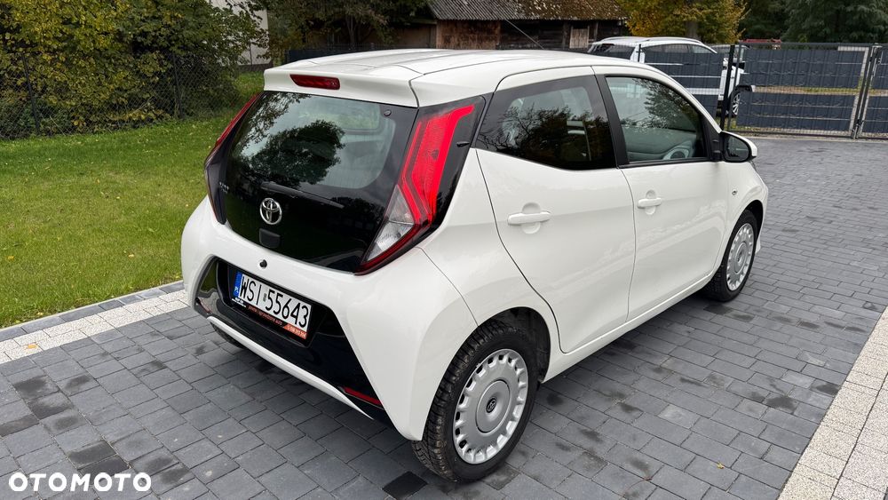Toyota Aygo 1.0 VVT-i Black Edition - 18